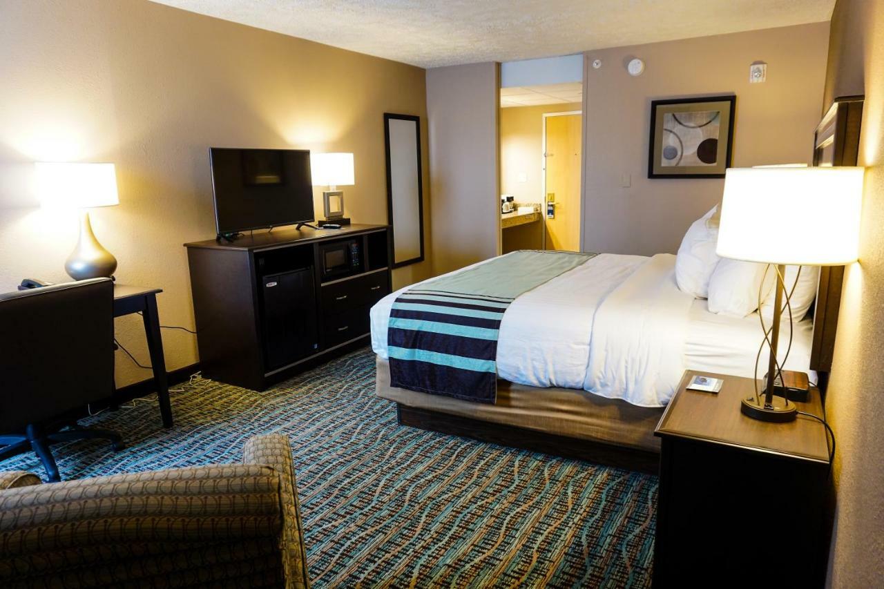 Boarders Inn & Suites By Cobblestone Hotels - Grand Island Exteriör bild